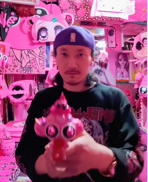 画廊店主夏